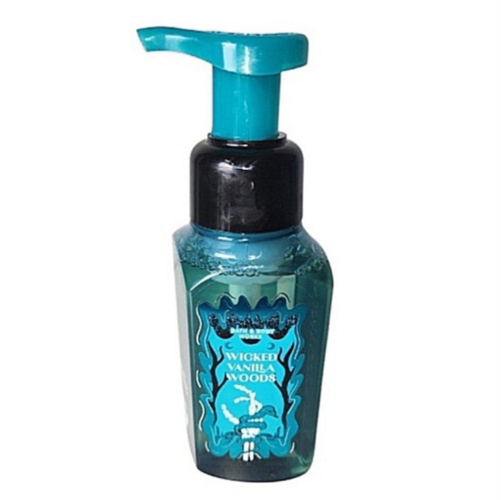 NEW Bath & Body Works "Wicked vanilla woods" foaming hand soap Size 8.75 oz